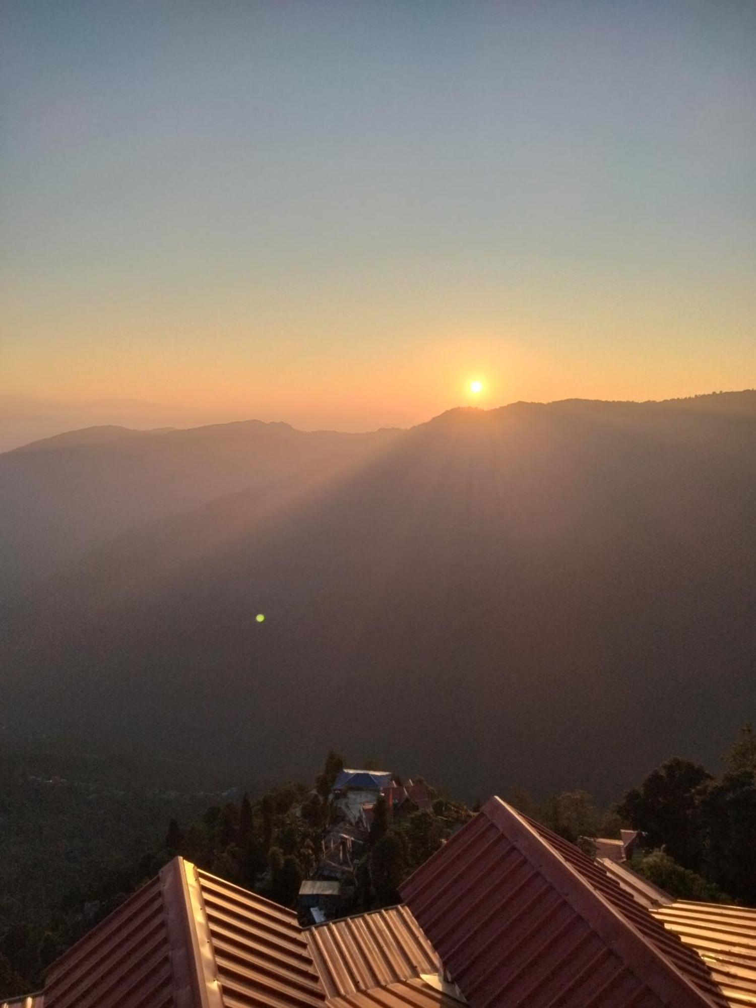 Sunrise Homestay Darjeeling  Ngoại thất bức ảnh