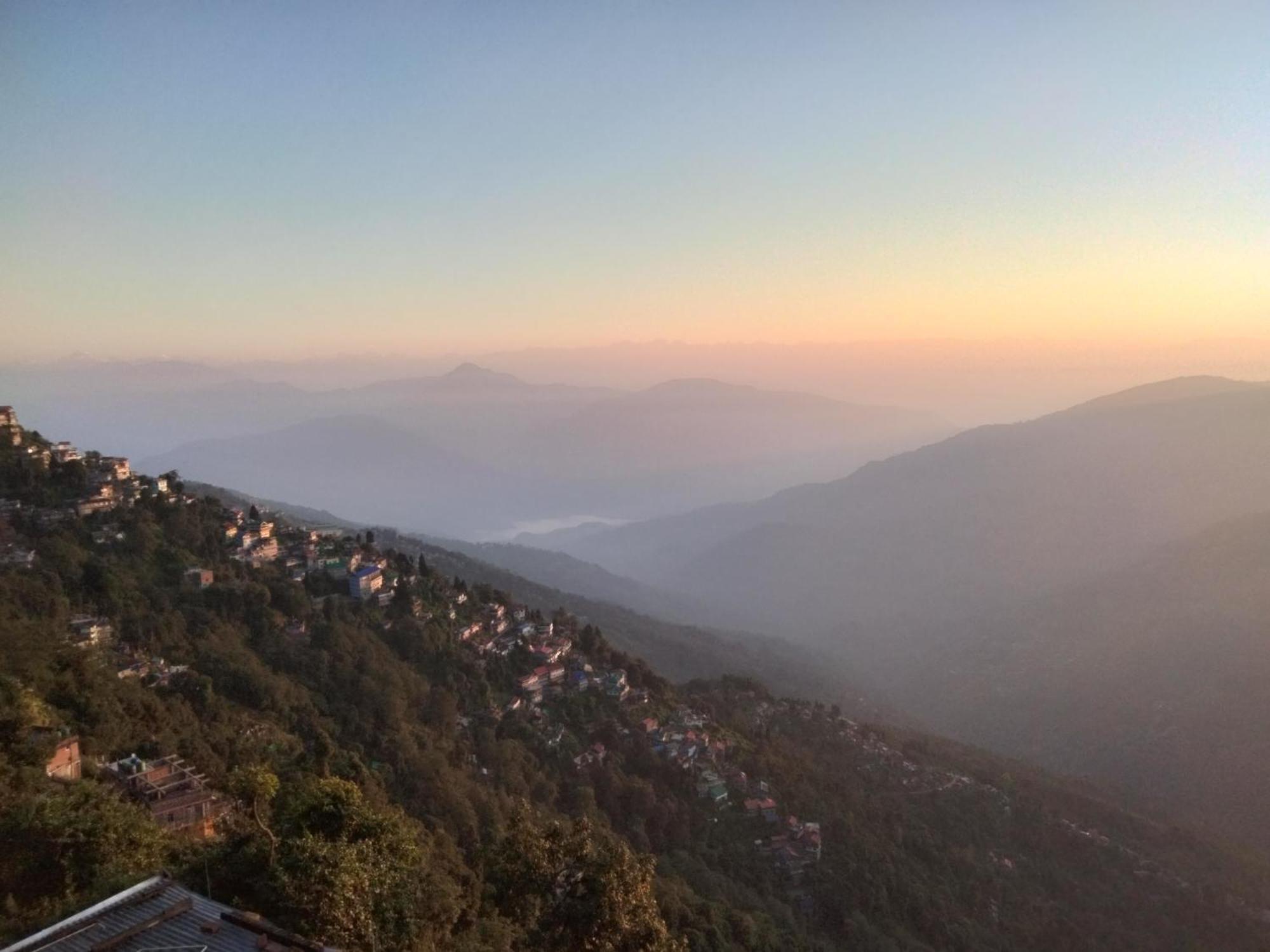 Sunrise Homestay Darjeeling  Ngoại thất bức ảnh